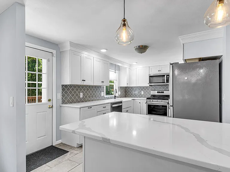 141 Cedar Rd — Photo 29