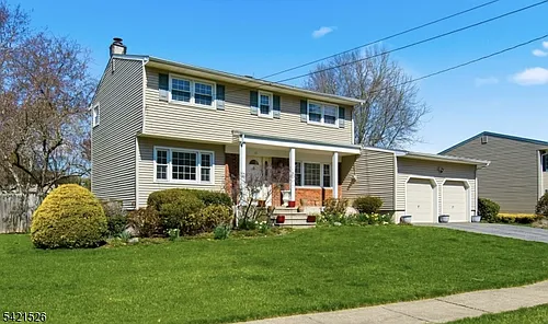 57 Clover Hill Dr Photo 1