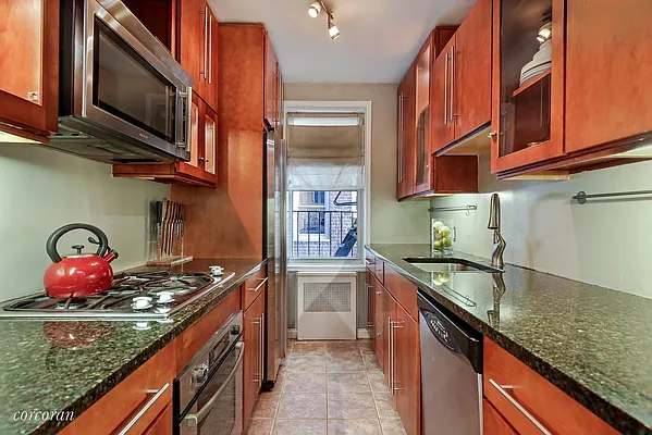 Sold by Corcoran | media 3