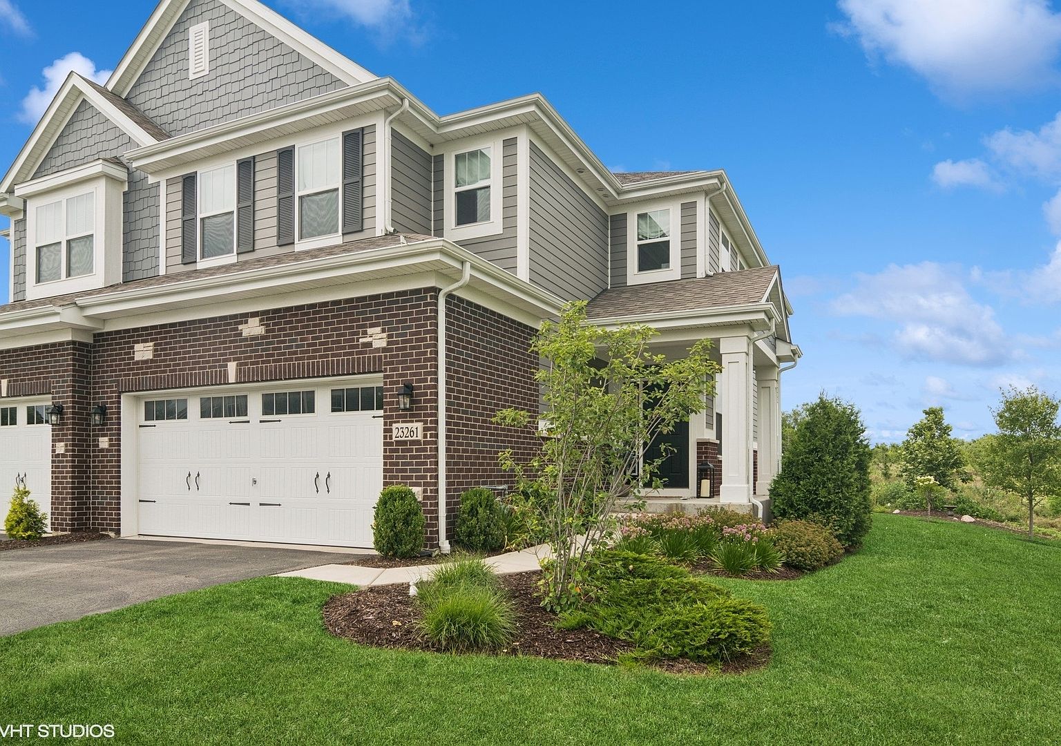 23261 N Pinehurst Dr