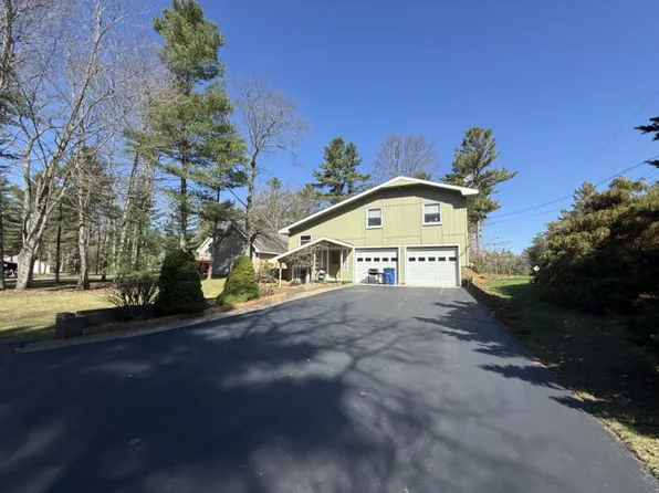 4310 E Point Rd, East Tawas, MI 48730