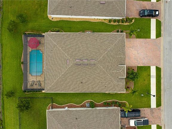 5th image of 3184 Amadora Cir SE