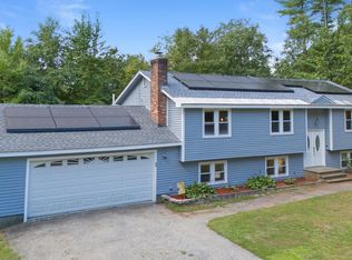 17 Old Coach Rd, Hudson, NH 03051