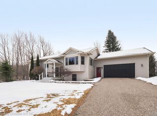 285 Skyline Dr, Petoskey, MI 49770