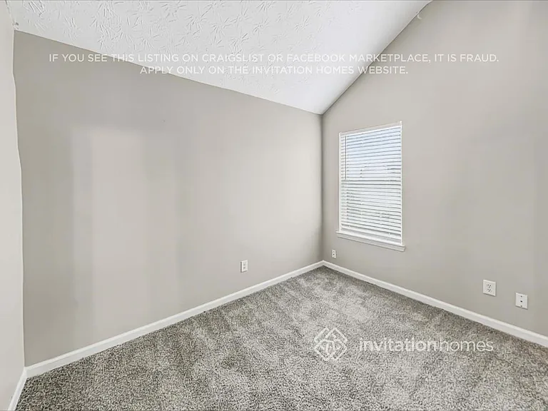 34 Churchill Park Dr — Photo 19