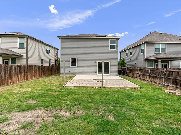305 Los Cobos Ln — Photo 25