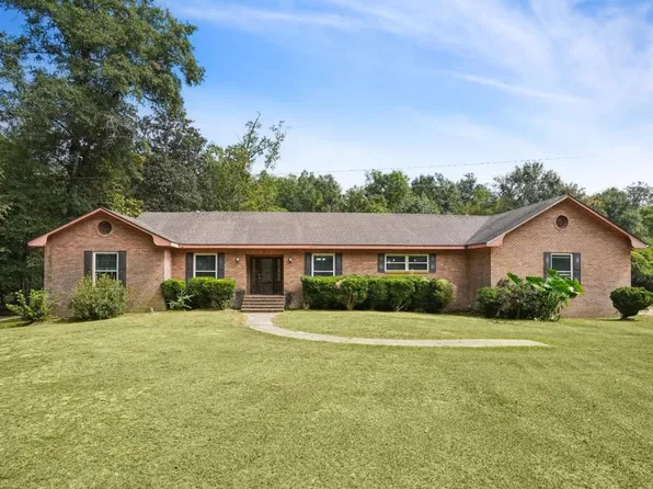 1003 Cone Rd, Bogalusa, LA 70427