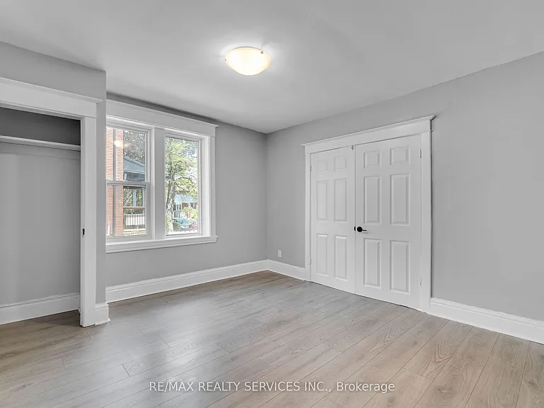5 Fairholt Rd N #8 — Photo 8