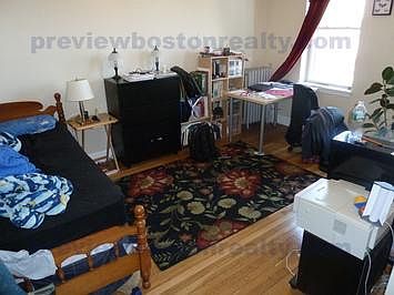 2nd image of 110 Brainerd Rd #12NF