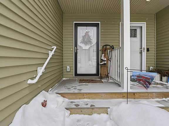 2nd image of 19 East Road #105