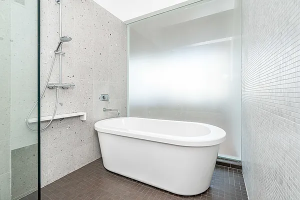 Rented by Modern Spaces | media 4