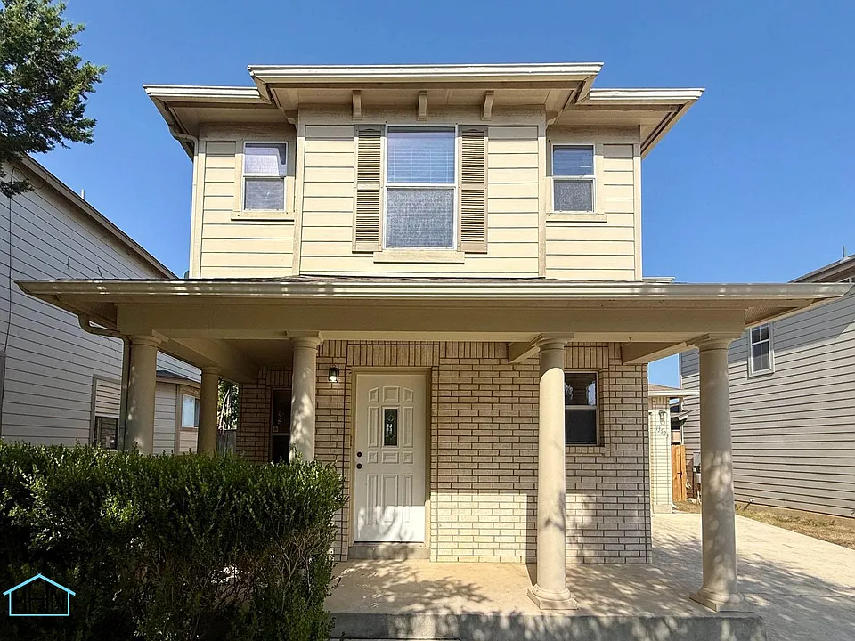 13523 Royal Wl