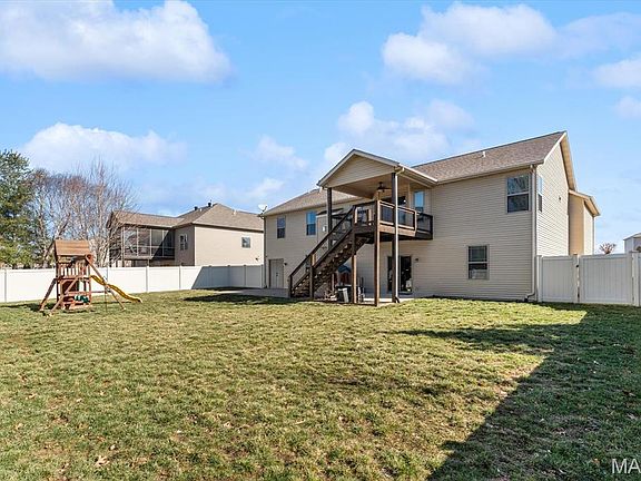 2nd image of 1239 Rutledge Dr