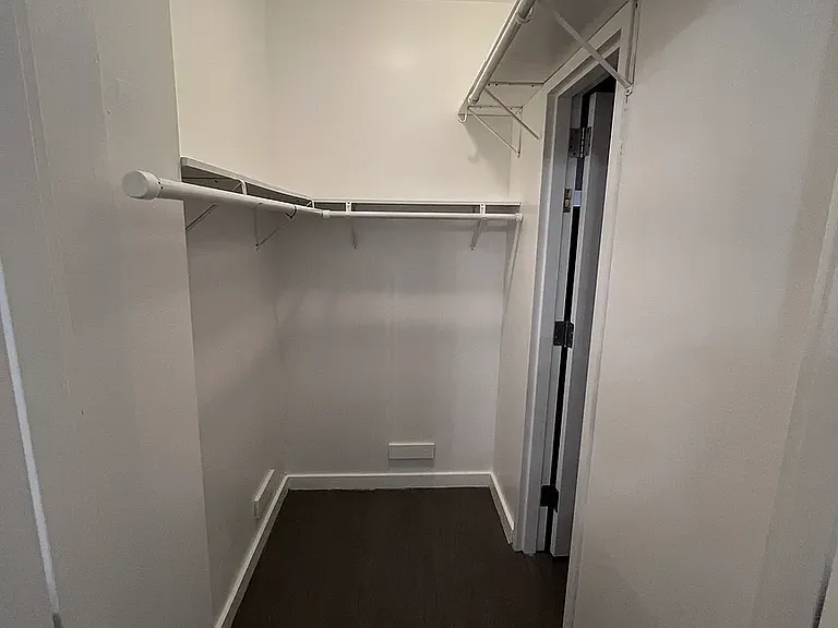 44 W 56th St #4 — Photo 5