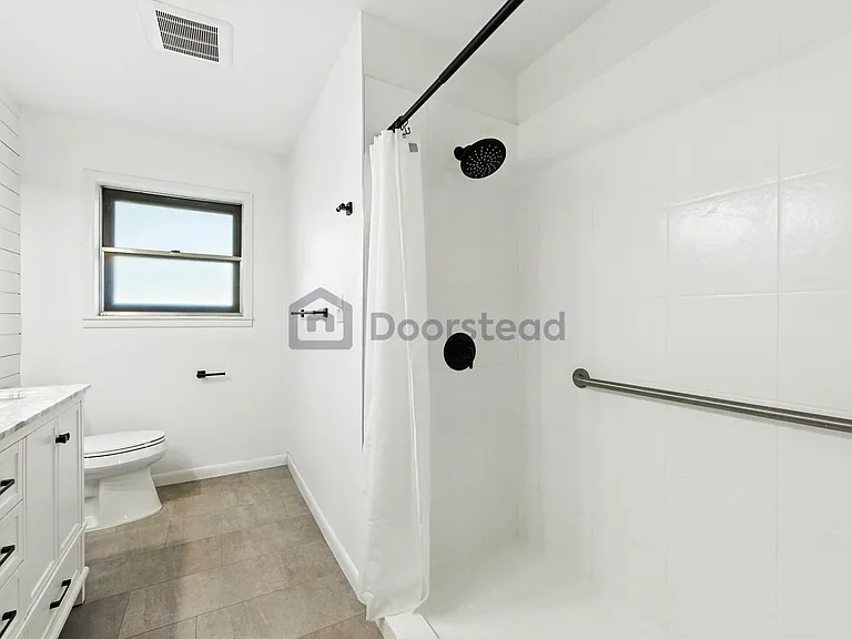 445 Granada Dr — Photo 22