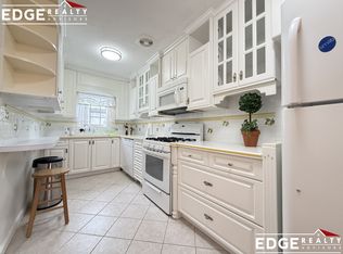 137 Lake Shore Rd APT 2, Brighton, MA 02135