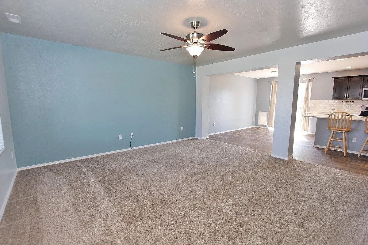 Building Photo - 17707 Mesa Springs Ave