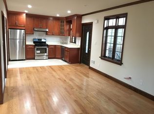 1704 150th St, Whitestone, NY 11357