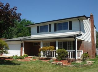 3619 Rhoten Dr, Sterling Heights, MI 48310
