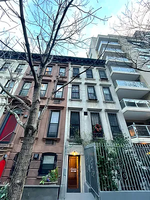 Rented by Oxford Property Group | media 10