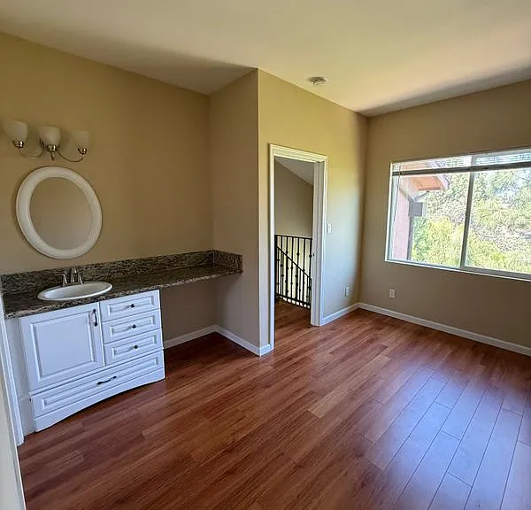 1769 Los Feliz Dr #3 — Photo 15