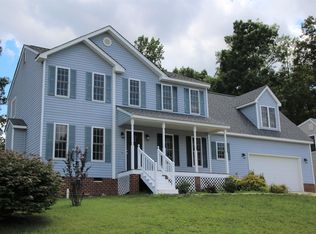 11719 Walnut Wood Ct, Midlothian, VA 23112