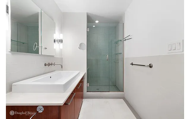Rented by Douglas Elliman | media 17