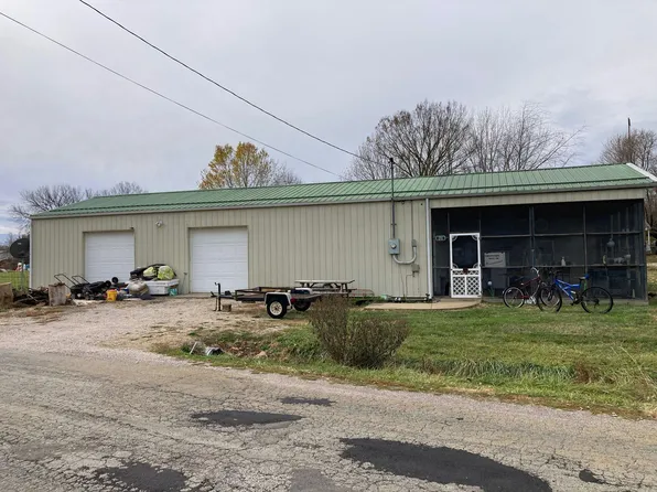295 County Road B001, Belleview, MO 63623