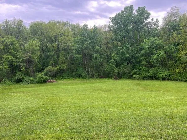 5-229R Heathcliff Dr, Lanark, IL 61046