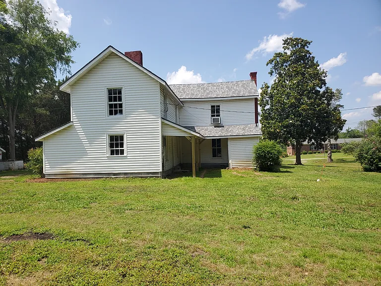 Rear View - South Side