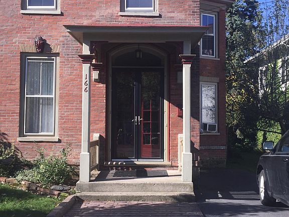 166 Pulteney Street front entrance