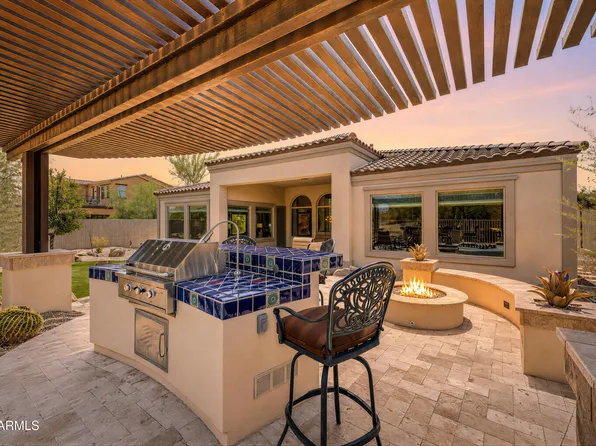 17836 W PASEO Way, Goodyear, AZ 85338