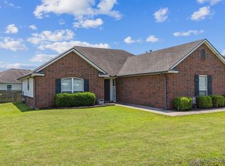 9668 E 530th Rd, Claremore, OK 74019