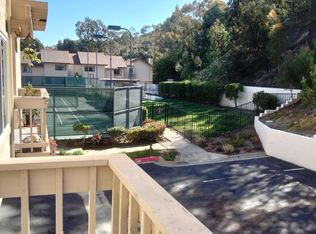 8282 Gilman Dr, La Jolla, CA 92037
