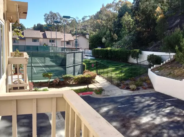 8282 Gilman Dr, La Jolla, CA 92037