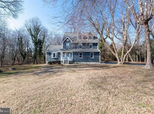 324 Bay Front Dr, Pasadena, MD 21122