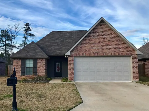421 Crossover Dr, Pineville, LA 71360