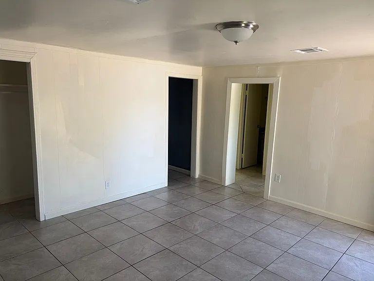 447 W Seagoe Ave #A — Photo 4