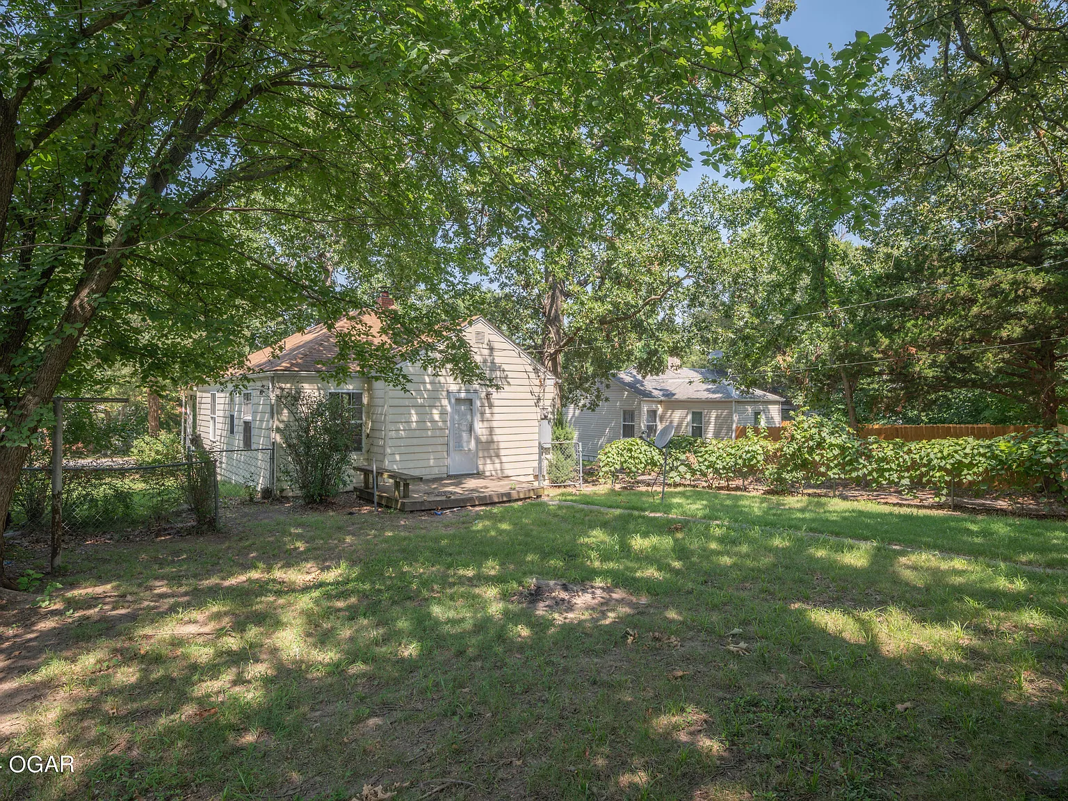2 bed, 1.0 bath, 957 sqft, $950 — Photo 3
