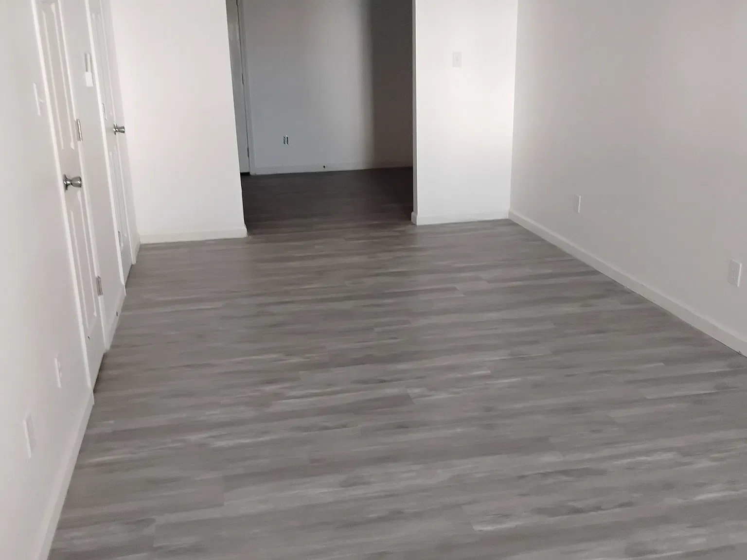 7633 Blackberry Ln — Photo 3