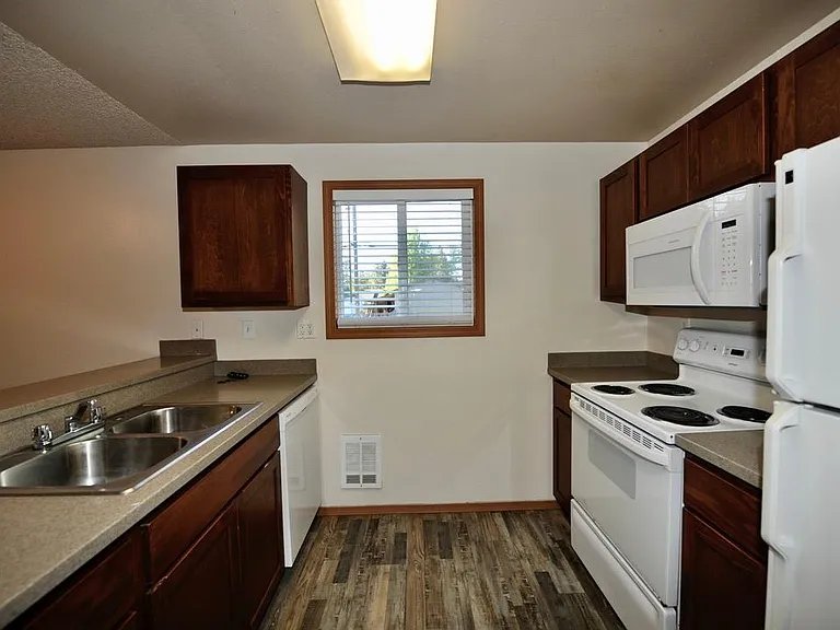117 E 14th Ave #3 — Photo 7