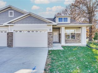 4411 Lower Beaver Rd, Des Moines, IA 50310