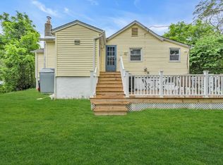 40 Kingsland Rd, Hewitt, NJ 07421