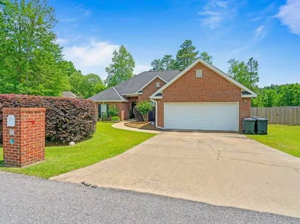 93 Morrell Cir, Hattiesburg, MS 39402
