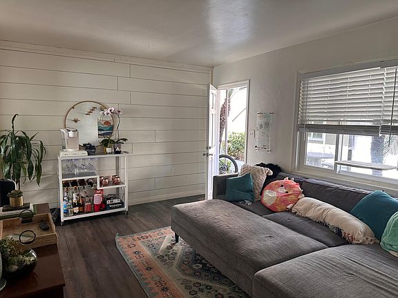 2nd image of 1063 Hornblend St