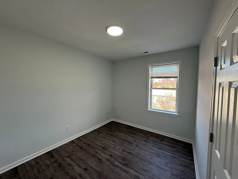 1150 17th St NE — Photo 23