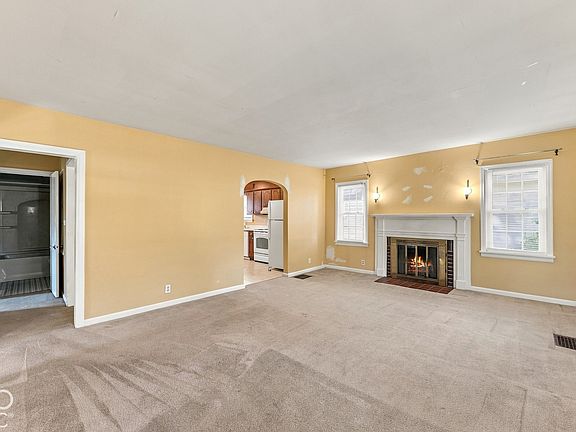 4th image of 731 25th St