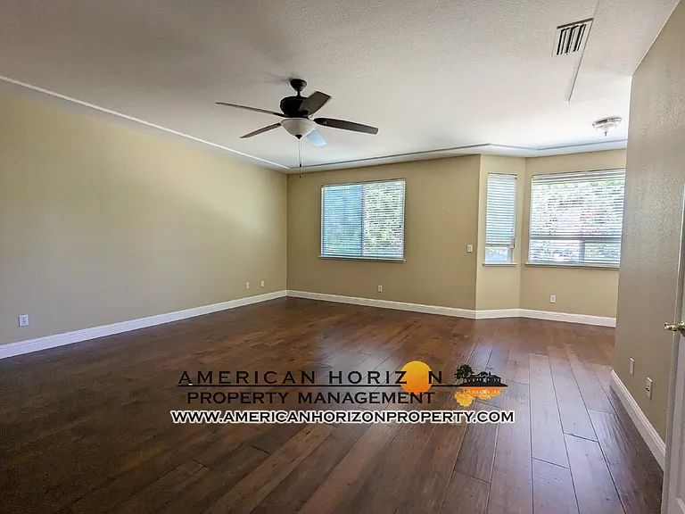 425 Crescent Dr — Photo 20