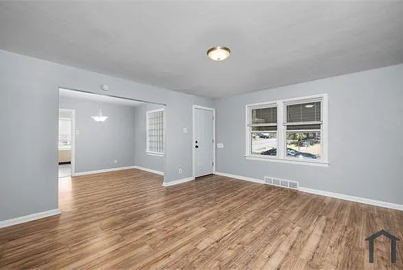2 bed, 875 sqft, $1,197 — Photo 4