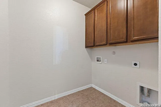 12114 Carson Cv — Photo 24